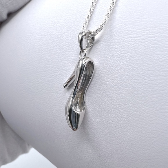 .925 Sterling Silver High Heel Shoe Necklace - Picture 7 of 17